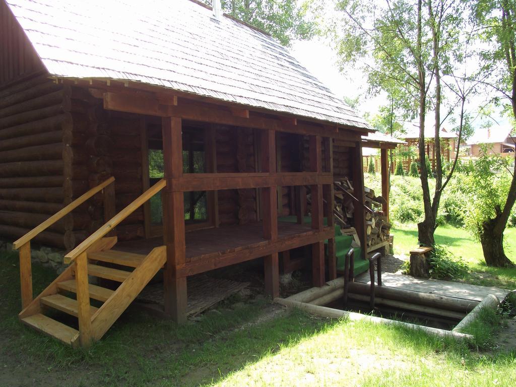 فيشكا Spa Hotel Zoryani Karpaty المظهر الخارجي الصورة