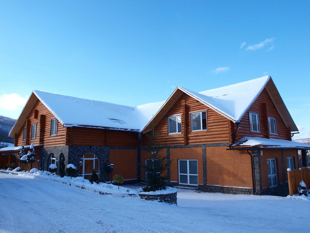فيشكا Spa Hotel Zoryani Karpaty المظهر الخارجي الصورة